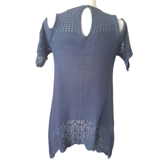 LC Lauren Conrad crocheted cold-shoulder blue sweater size medium - Picture 2 of 12